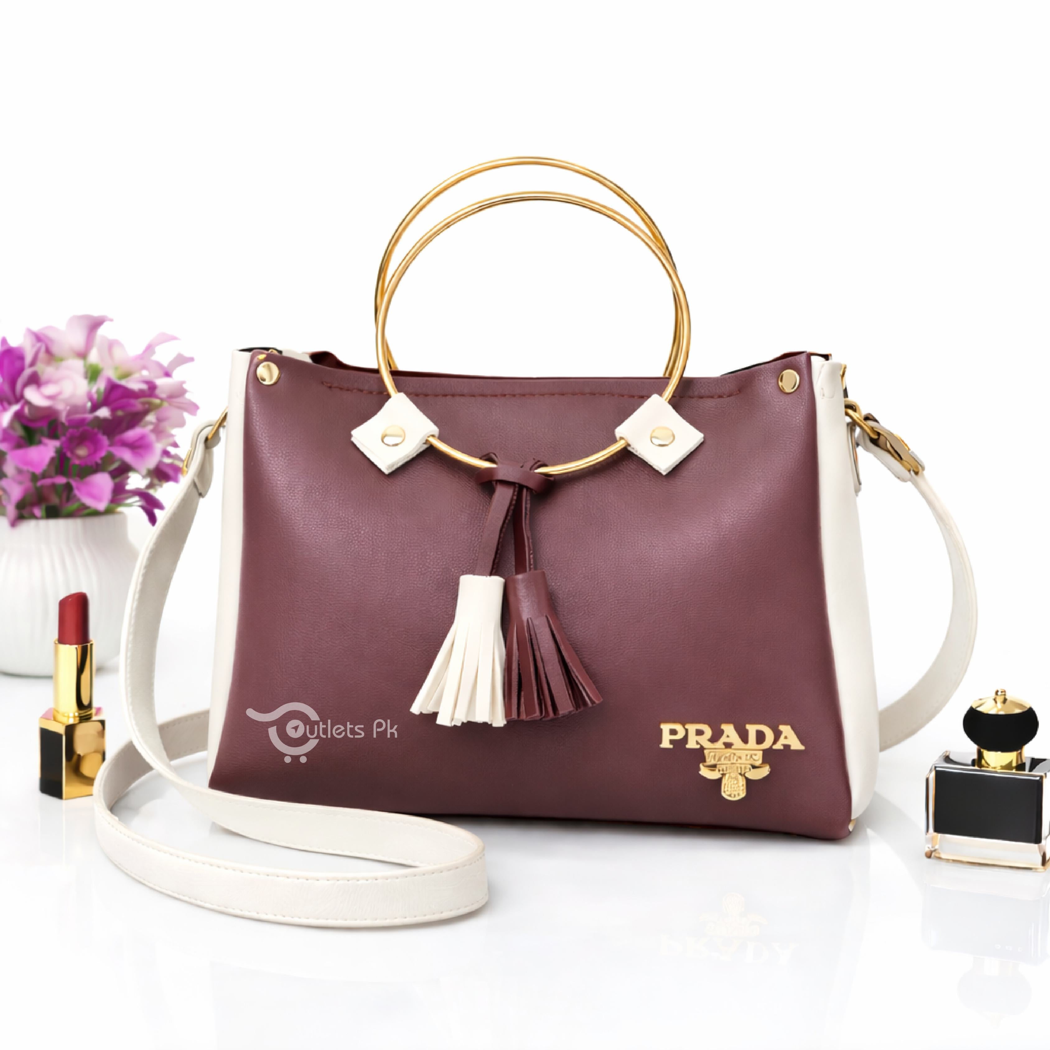 ROUND HANDLE – BROWN & WHITE